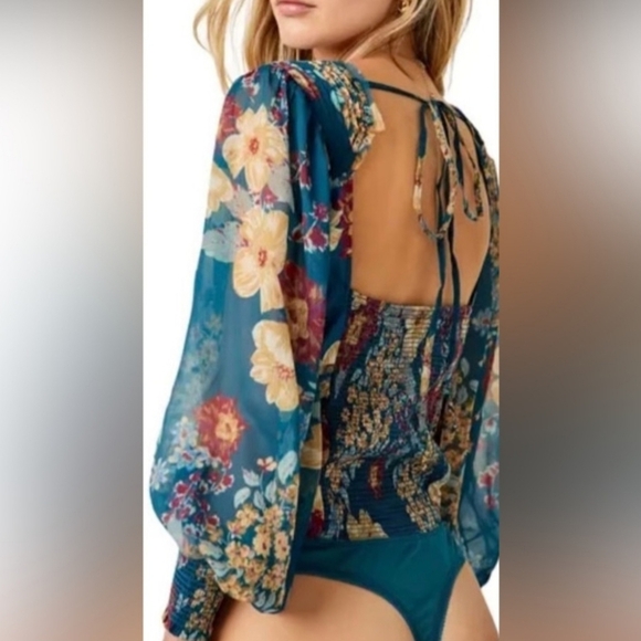 FP Wanderlust Jade Floral Thong Bodysuit W/Balloon Sleeves & Cinched Back - Picture 5 of 14